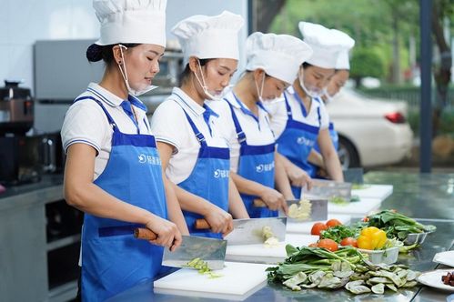 品質(zhì)與服務(wù)并驅(qū) 輕喜到家9載領(lǐng)跑家政賽道